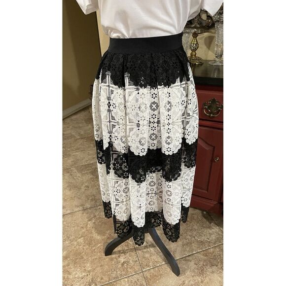 Belle badgley mischka rabia lace pleaded monochrome skirt‎ size 0 - Picture 1 of 13